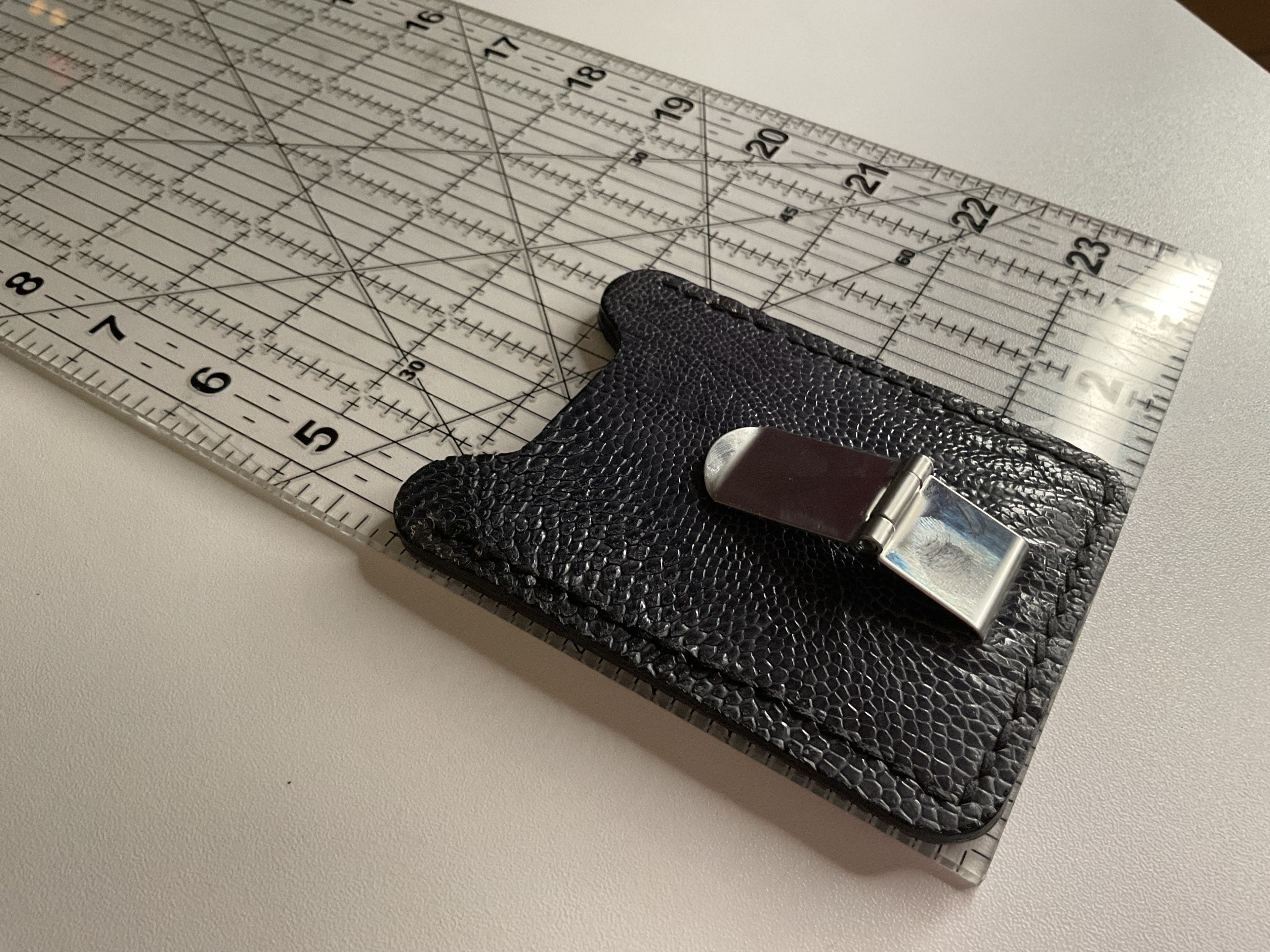 Grey Ostrich Leg Leather Card Case with Silver Money Clip
